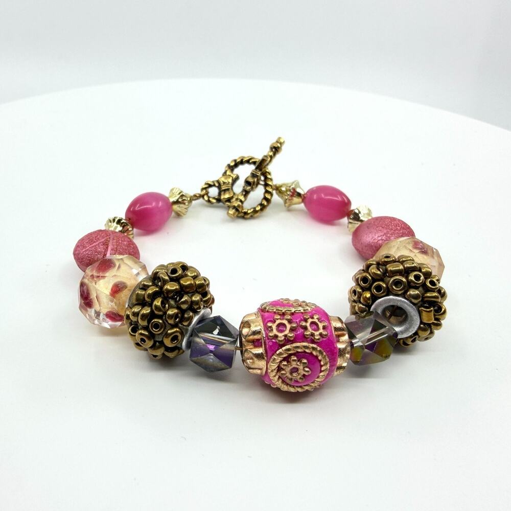 Vintage Y2K Pink Glass Crystal Beaded Chunky Statement Toggle Bracelet Gold Tone
